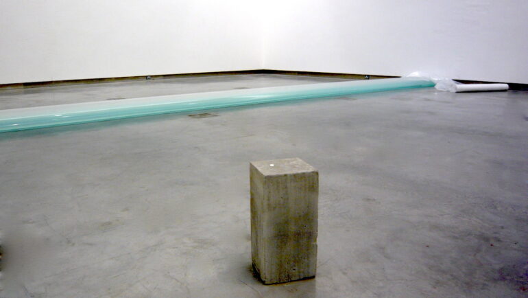 Lucy Andrews, Without contact, Waterproof-treated concrete block / drop of water, 2013