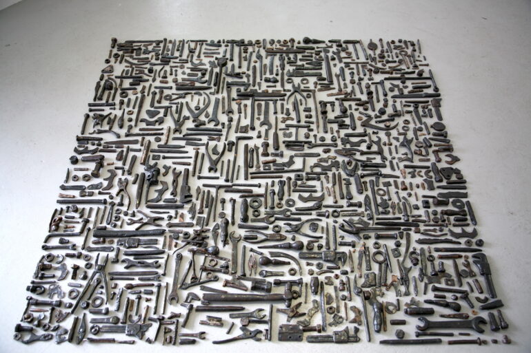 Ross Cochrane, Return to the Real, stoneware, LSC 2010